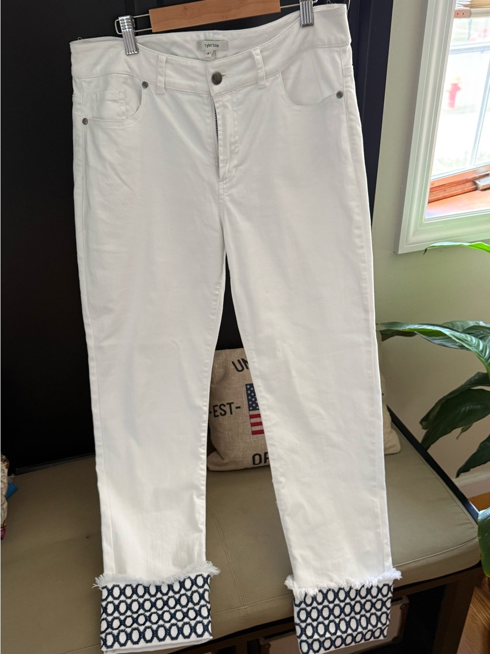 Tyler Boe White Cropped Jeans with Navy Geometric Cuff